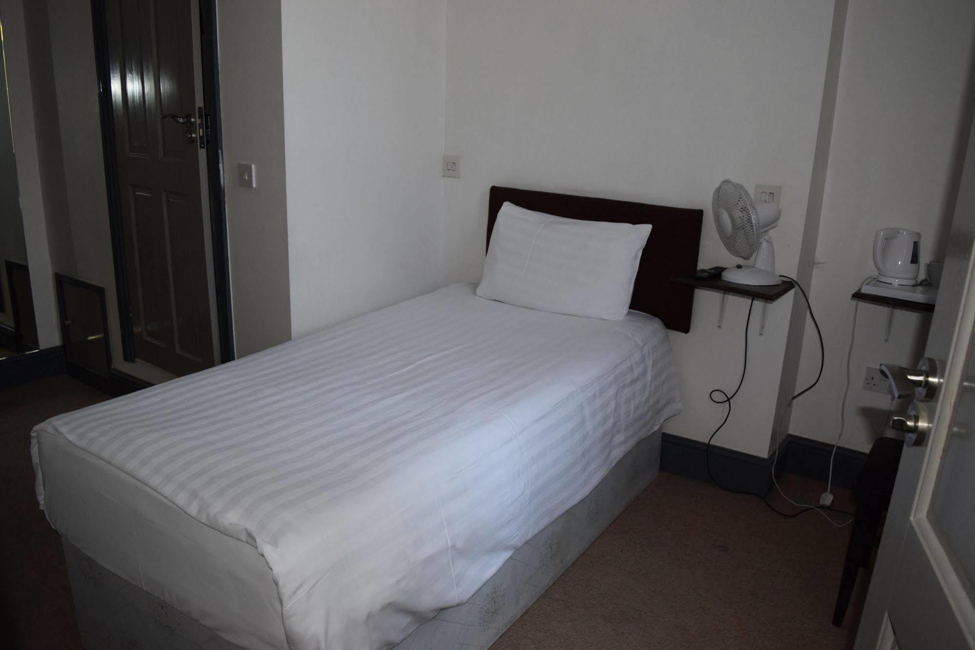 The King William Hotel Londres Extérieur photo